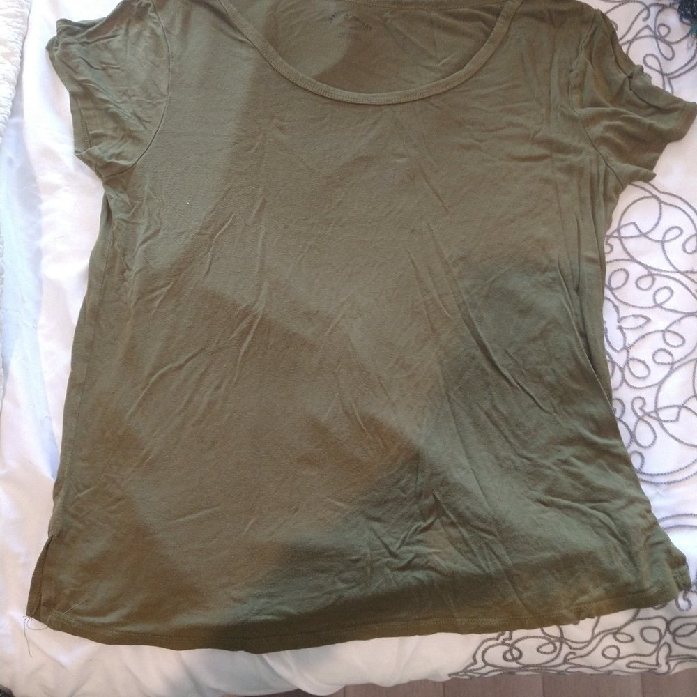 Green t-shirt